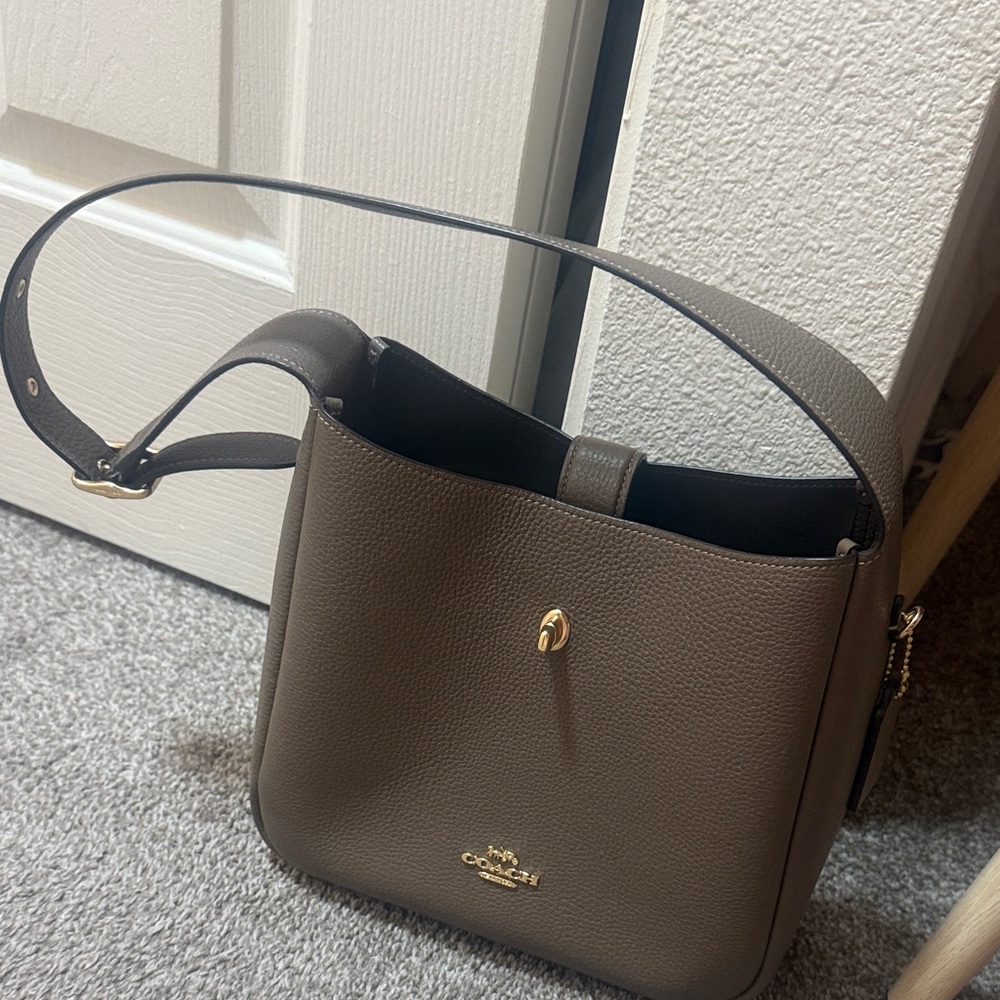 Coach Hadley Hobo convertible bag Dark Brown Leather Shoulder Bag - Picture 2 of 5